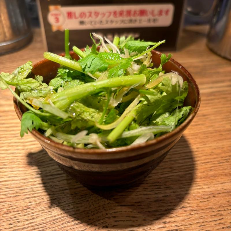 ラム専用！パクチーサラダ(ラム肉酒場 ラムゴロー 神田南口店)