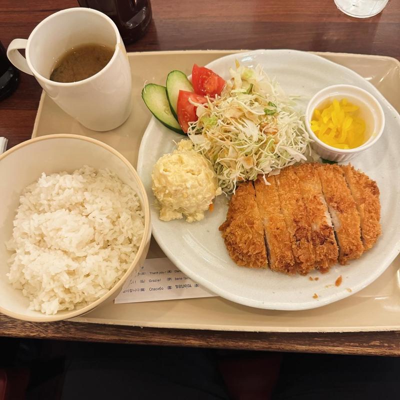 極厚三元豚とんかつ定食(キッパーズ ケルシュ 京都アバンティ店 )
