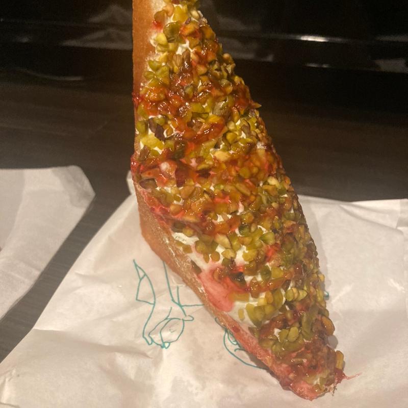 揚げサンド生ピスタチオ(Age.3 HAKATA)