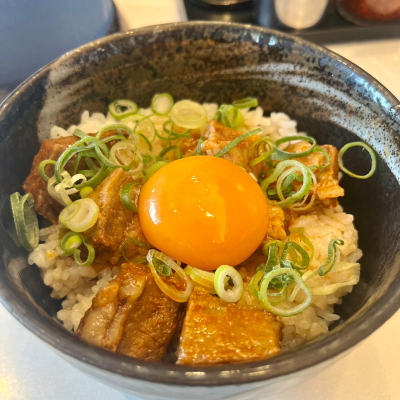 スジ丼(ラーメンNEW大宝)