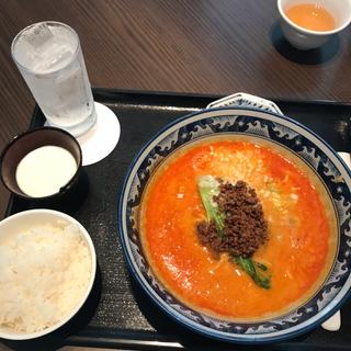 坦々麺ご飯セット(中国料理 吉珍樓 名古屋ルーセントタワー店)