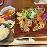 山賊焼き定食〜ハニーマスタードソース〜(上高地あずさ珈琲 藤井寺店)