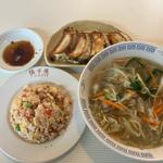 タンメン半チャーハン+餃子(塩子屋食堂 )