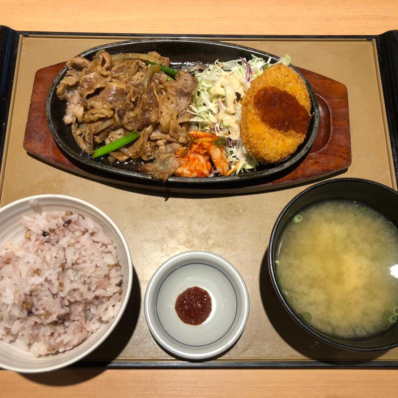 カルビ焼き定食(やよい軒 宇都宮御幸本町店 )