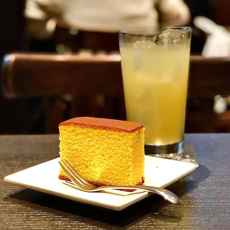 特選五山カステラ リンゴジュース(文明堂カフェ （BUNMEIDO　CAFE）)