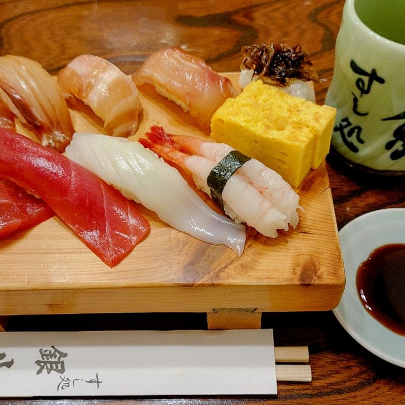 江戸前＋島寿司(すし処銀八 （ぎんぱち）)