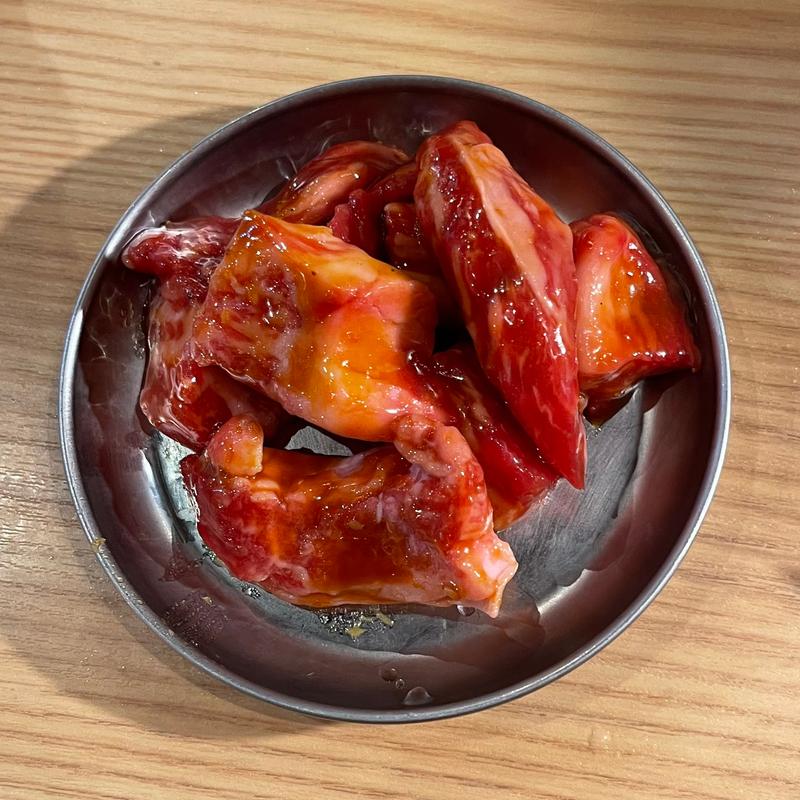 切り落とし盛り(タレ)(焼肉ホルモンまるよし精肉店 新福島店)