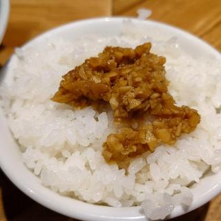 半ライス手作り醤油にんにく(横浜家系ラーメン龍 郡山店)