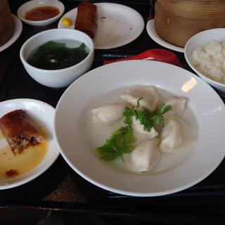 水餃子定食(麺飯家龍門 （リュウモン）)