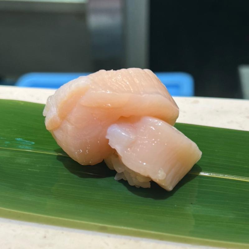 (立ち食い寿司 根室花まる 東京ミッドタウン八重洲店)
