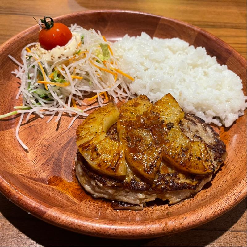 パインバーグディッシュ(びっくりドンキー新宿靖国通り店)