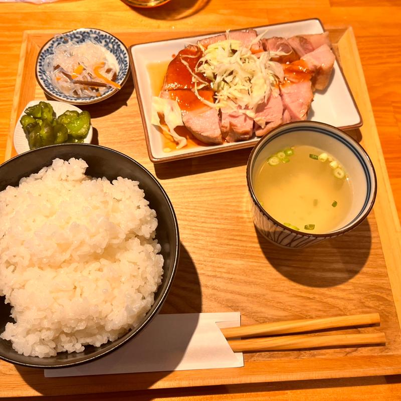 厚切り豚生姜(新宿 六)