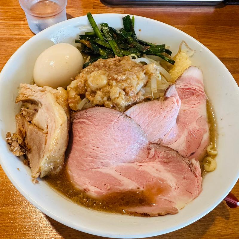 ありが豚スペシャル(濃厚太麺 ありが豚 奈良橿原の二郎ラーメン)