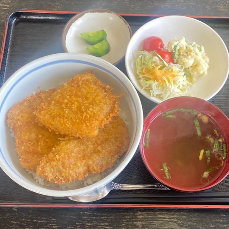 かつ丼(お食事処 大吉 大学前店 )