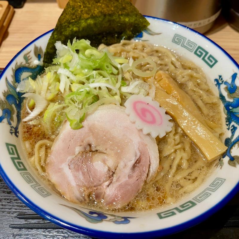 中華そば(舎鈴 キュービックプラザ新横浜)