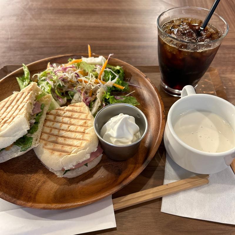 野菜たっぷりパニーニ(マルセイコーヒー)