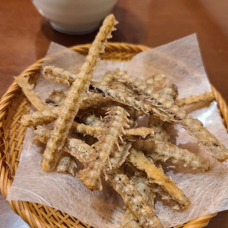 骨せんべい(うなぎのまとい)