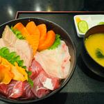 海鮮丼(丼兵衛)
