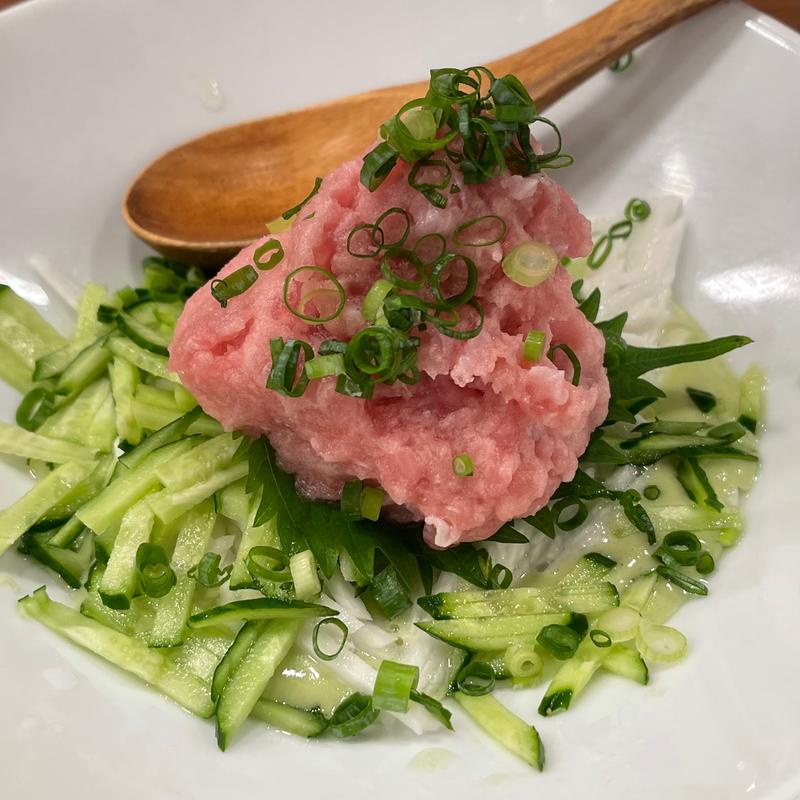 ネギトロ山芋（のり付き）(三好弥鶏料理)