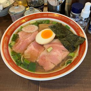 ネオ中華そば(ネオ中華そばの店・拉麺いさりび)