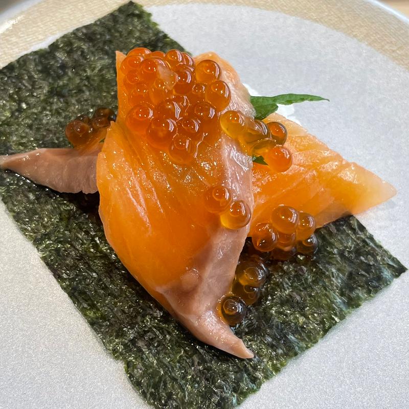 サーモンいくらつつみ(はま寿司 武蔵野八幡町店)