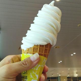 BAKEミルクソフト(BAKE CHEESE TART JR大宮店)