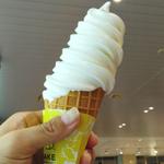 BAKEミルクソフト(BAKE CHEESE TART JR大宮店)
