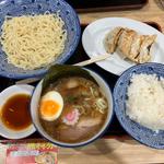 つけ麺冷C肉餃子ライス