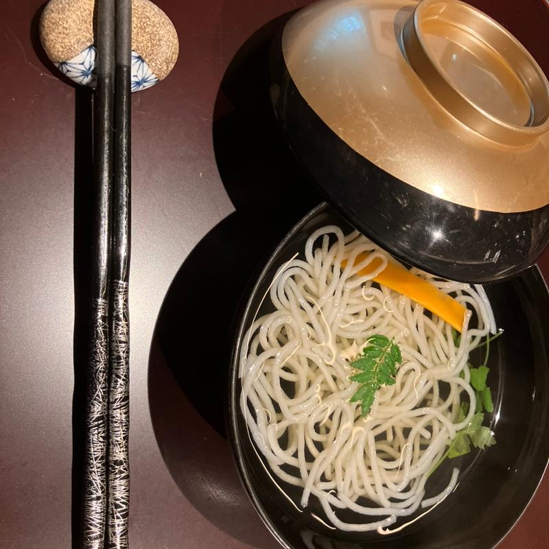 ランチ会席「藤」御椀(日本料理 「源氏」 ヒルトン名古屋 （げんじ）)