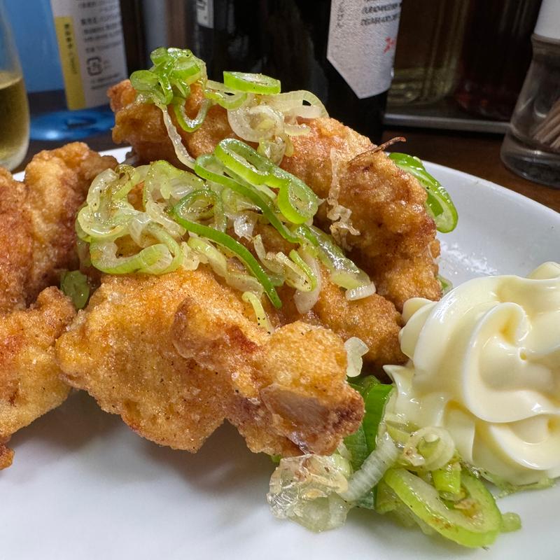 鶏の唐揚げ(伊太八)