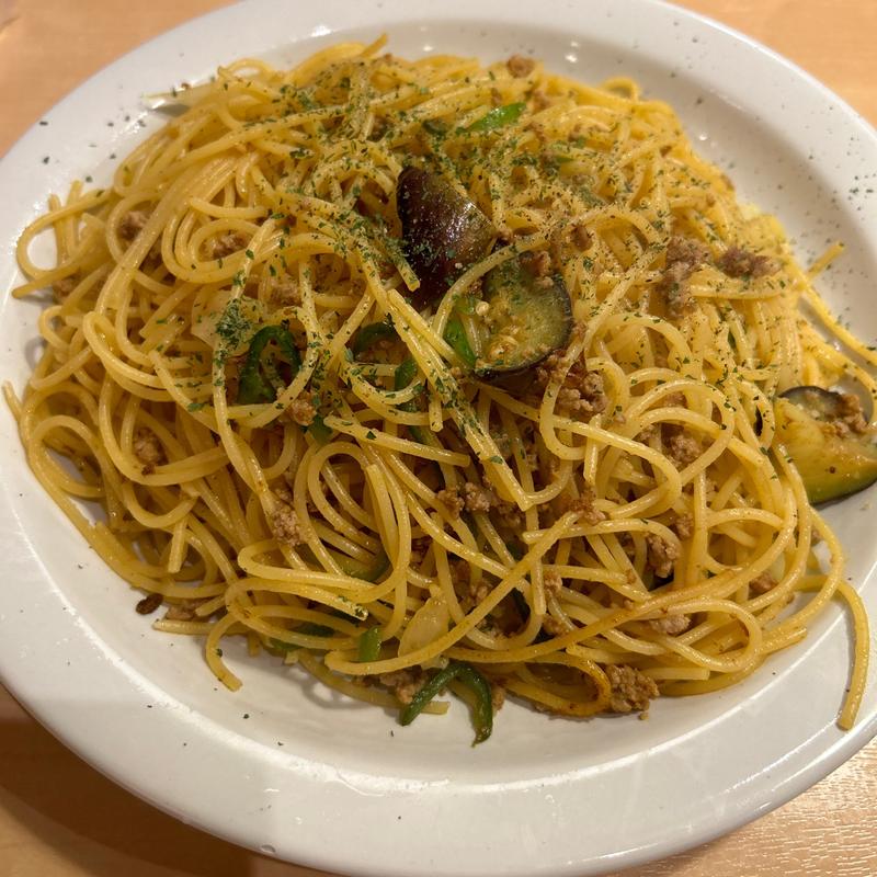 なすとひき肉のドライカレー大盛(チロリン村 南2条店)