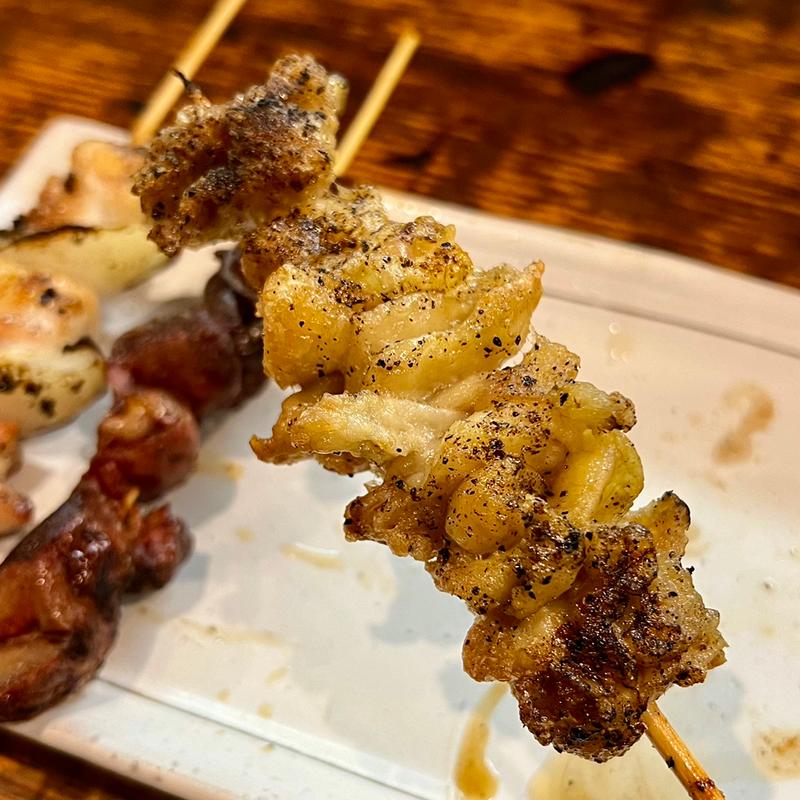 皮串(すすきの鳥屋 駅前通店)