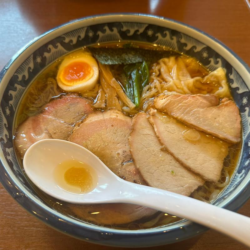 デラックス大志（大盛）(白河手打中華そば 大志)