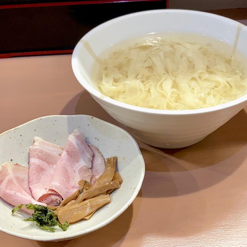 鮪塩冷かけ+限定麺ﾄｯﾋﾟﾝｸﾞ(ラーメン 哲勝)