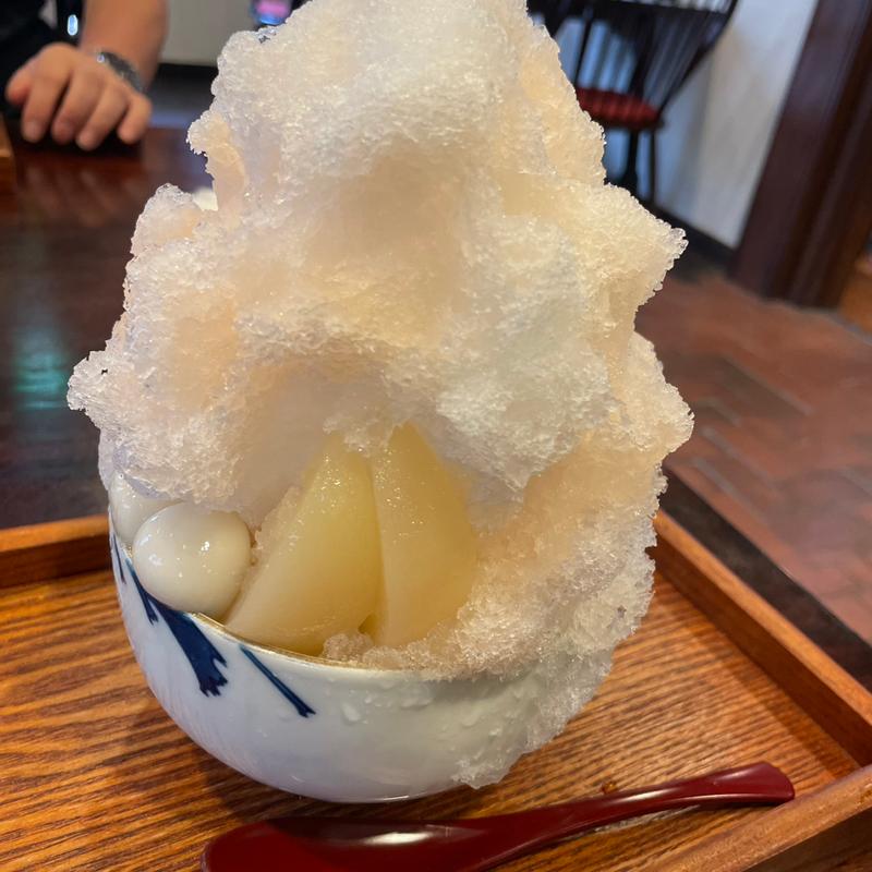 かき氷　桃(八十六温館 )