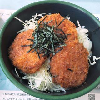 塩だれヒレカツ丼(東京科学大学つばめ生協すずかけ台食堂)