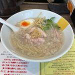 塩生姜らー麺 コッテリ