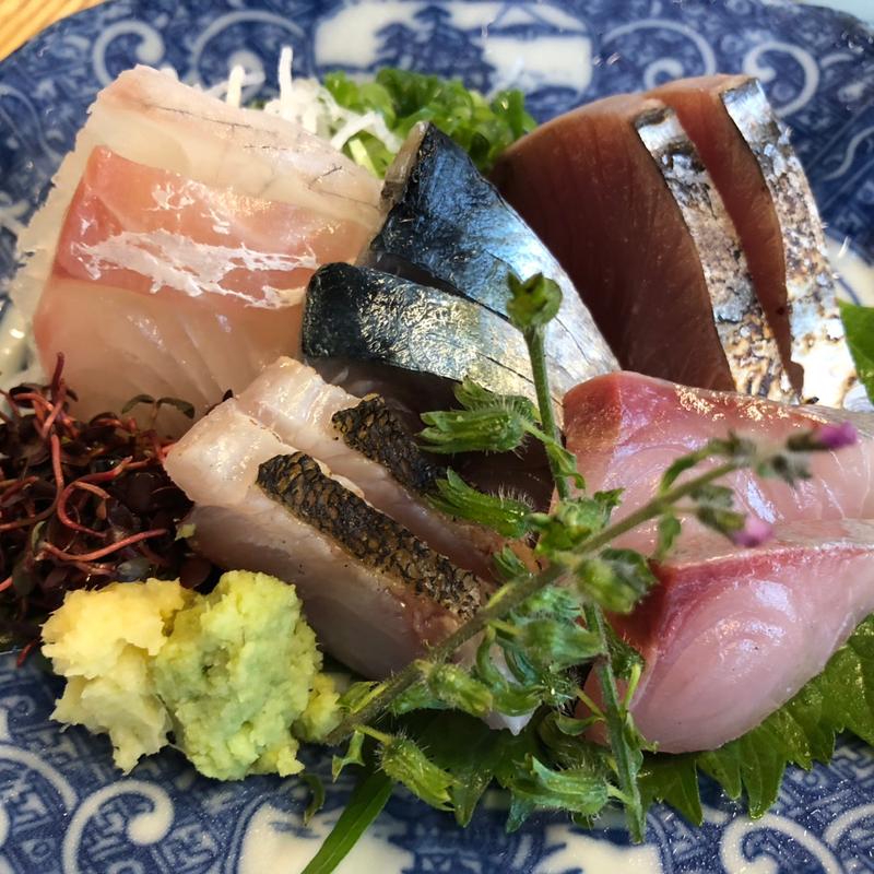 刺身盛りハーフ(鳩乃湯（はとのゆ）)