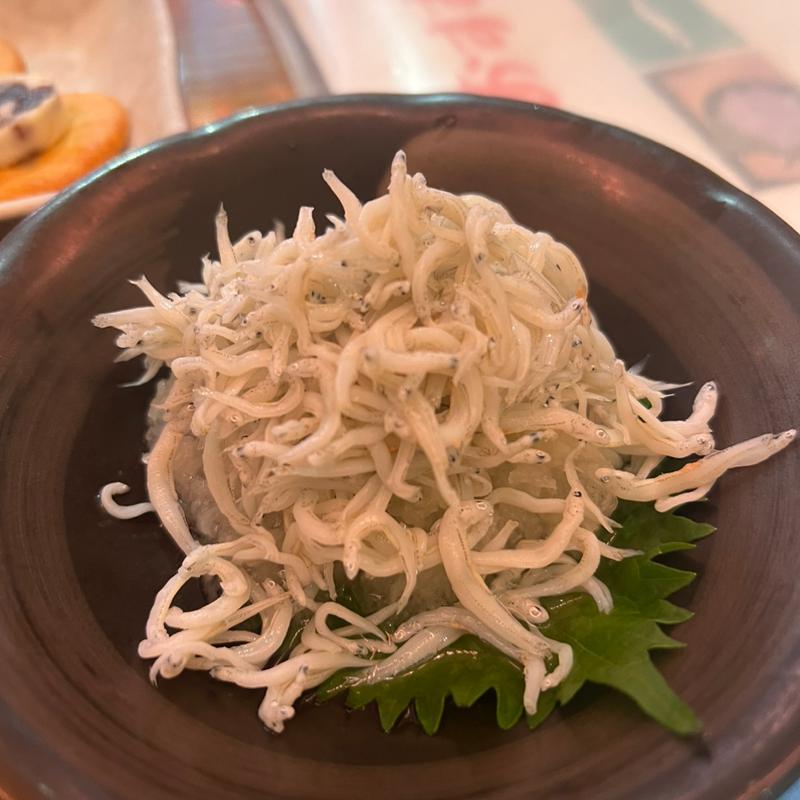 山盛りしらすおろし(麒麟ビヤホール （キリンビヤホール）)