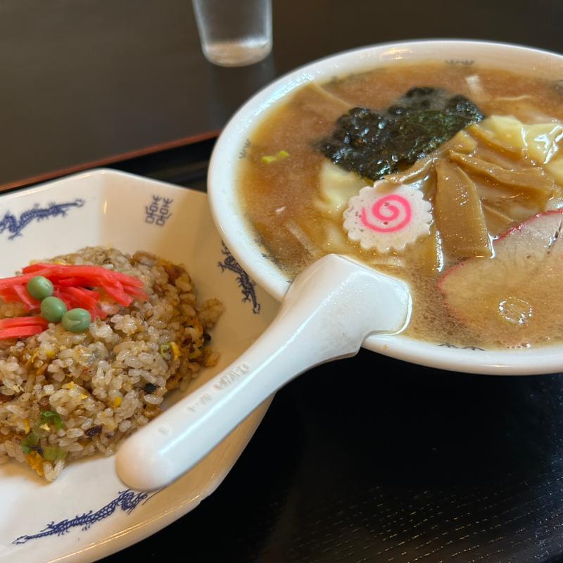 ワンタンメン半チャーハンセット(白鷹 )