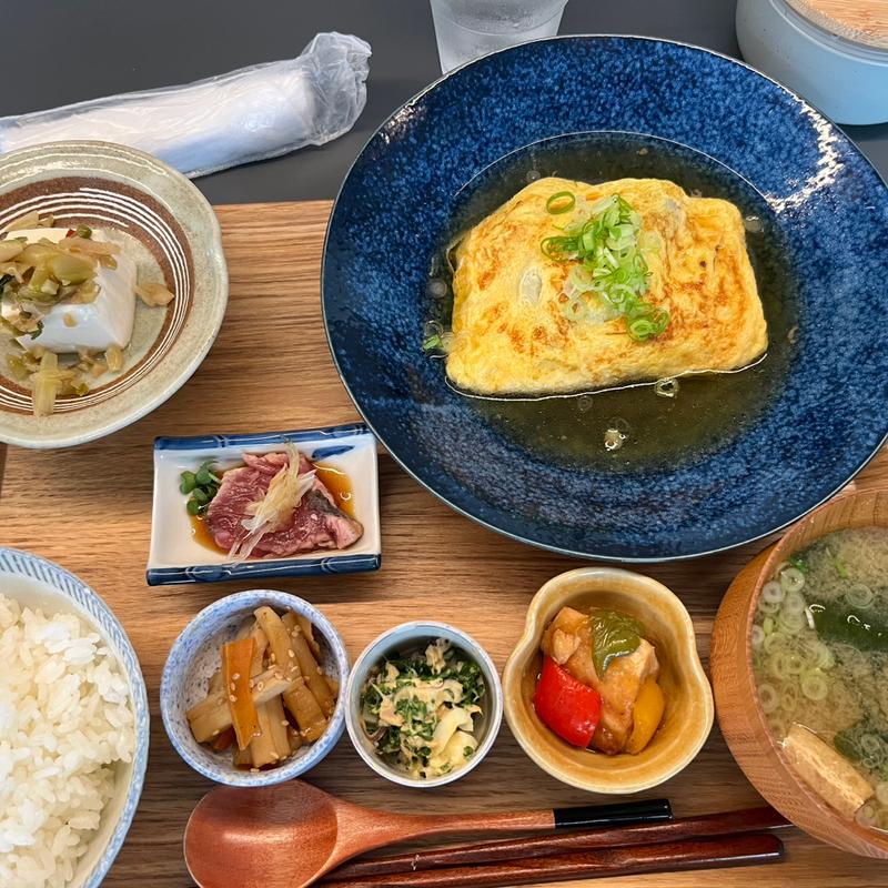 肉巻き卵定食(フーナ)