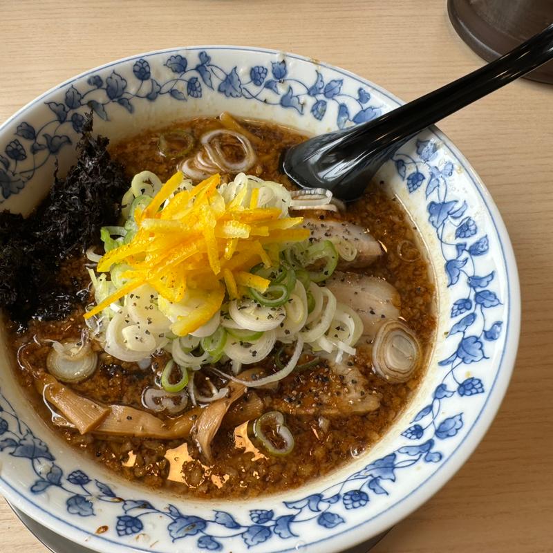 背脂ブラックしょうが　ゆず増し(黒りりん)