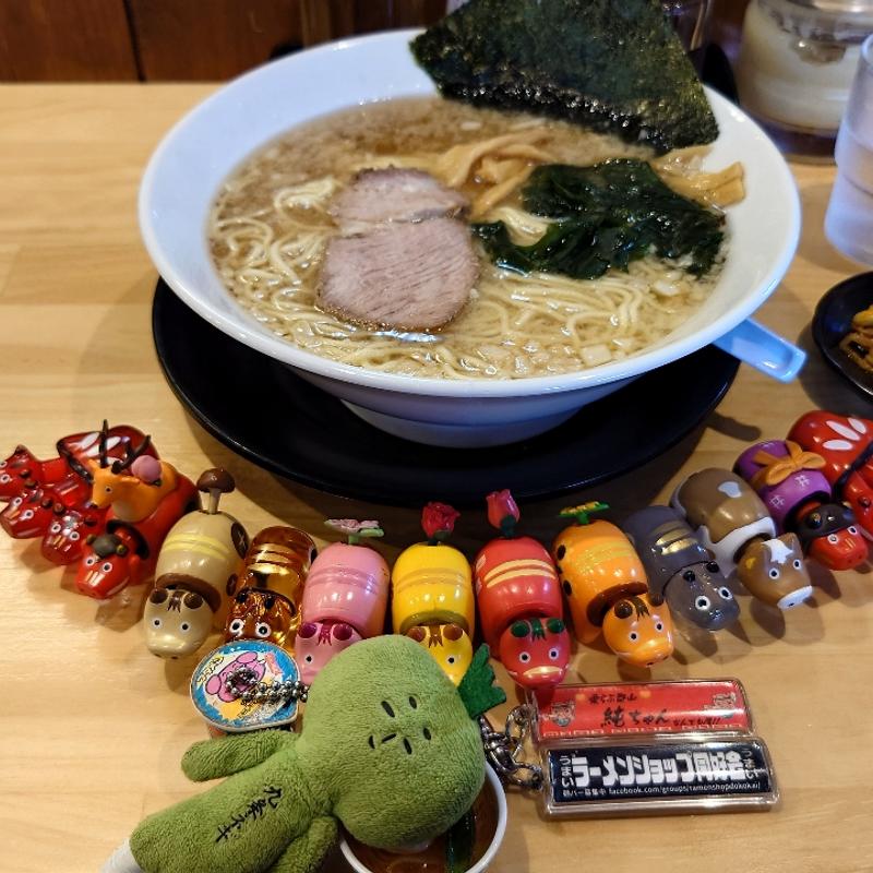 正油ラーメン(椿ラーメンショップ 新さくら通り店 （つばきらーめんしょっぷ）)