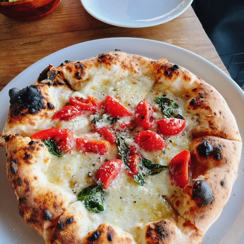 (ピッツェリア アヴェント)