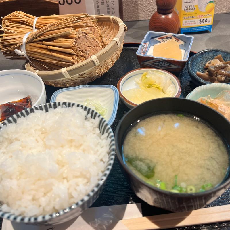藁納豆定食(水戸 門のまえ)