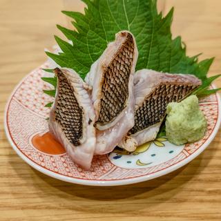 いさき炙り刺身(魚と酒はなたれ 野毛五番街店)