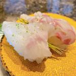 鯛と芽ねぎの柚子塩のせ(すし辰緑井本店 )