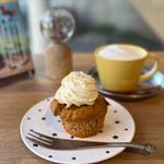 キャロットケーキ(カフェアンドベイク ベベ)