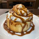 スフレパンケーキキャラメル(Café&Connect KEY’S CAFÉ 日本橋店)