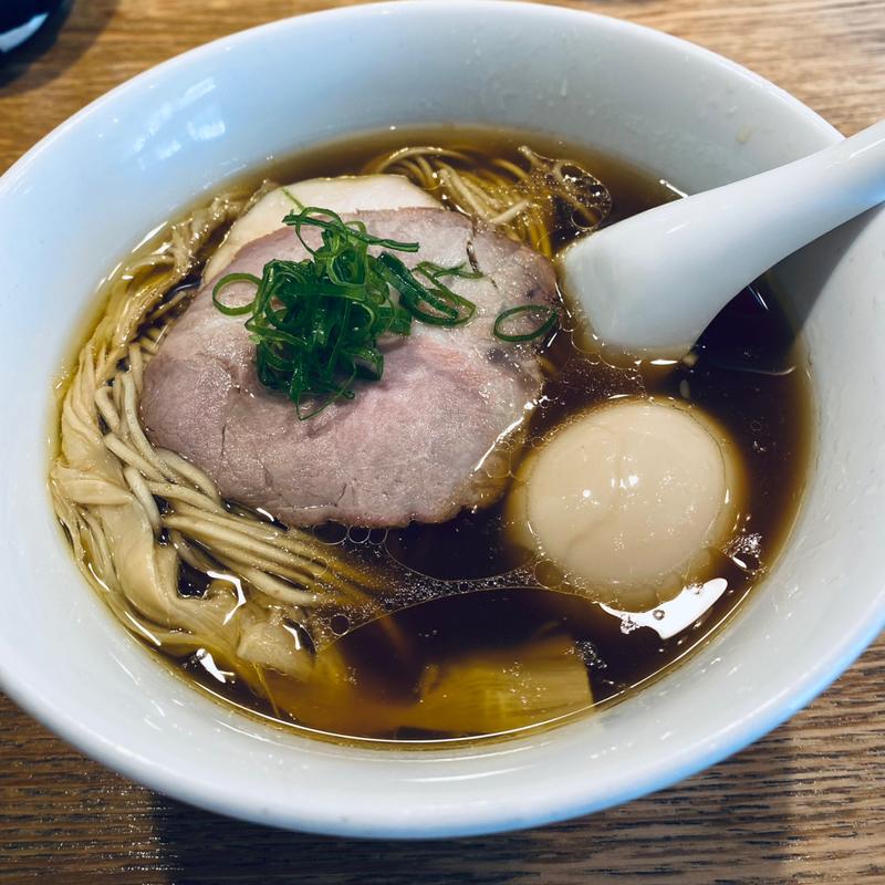 味玉醤油らぁ麺(らぁ麺 はやし田 多摩センター店)